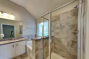 816 Water Garden Cir, Little Elm, TX 75068 - Photo 11