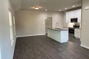 313 E Nelson St, Denison, TX 75021 - Photo 5