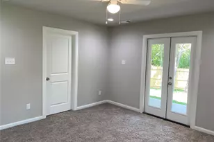 313 E Nelson St, Denison, TX 75021 - Photo 9