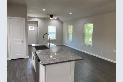 313 E Nelson Street, Denison, TX 75021 - Photo 7