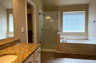 9900 Buckingham Ln, Frisco, TX 75035 - Photo 13