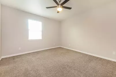 4030 Vineyard Drive, Dallas, TX 75212 - Photo 11