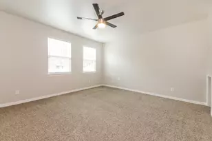 4030 Vineyard Dr, Dallas, TX 75212 - Photo 9