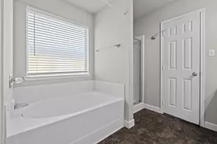 505 Park Meadows Dr, Crowley, TX 76036 - Photo 19