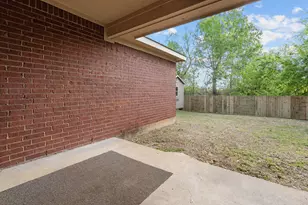 505 Park Meadows Dr, Crowley, TX 76036 - Photo 27