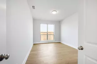 11529 Hardwick Rd, Fort Worth, TX 76052 - Photo 5