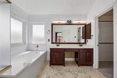 5525 Riverview Drive, The Colony, TX 75056 - Photo 19