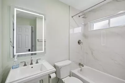 5525 Riverview Drive, The Colony, TX 75056 - Photo 7