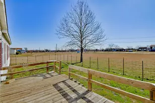 4040 Dillard Ct, Joshua, TX 76058 - Photo 35