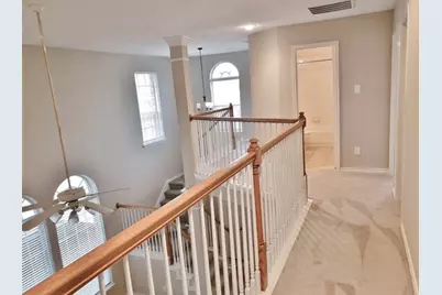 211 Moss Hill Road, Irving, TX 75063 - Photo 9