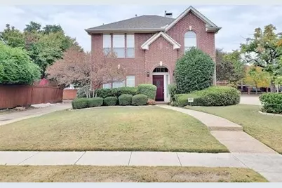 211 Moss Hill Road, Irving, TX 75063 - Photo 1