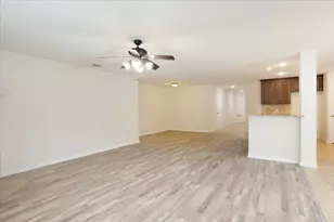 1321 Crestview Dr, Denison, TX 75020 - Photo 15