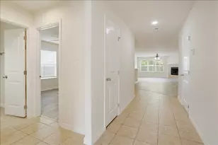 1321 Crestview Dr, Denison, TX 75020 - Photo 3