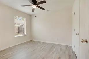 1321 Crestview Dr, Denison, TX 75020 - Photo 17