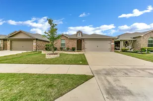 1119 Salt Creek Rd, Springtown, TX 76082 - Photo 1