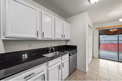 718 Roaming Road Drive, Allen, TX 75002 - Photo 9