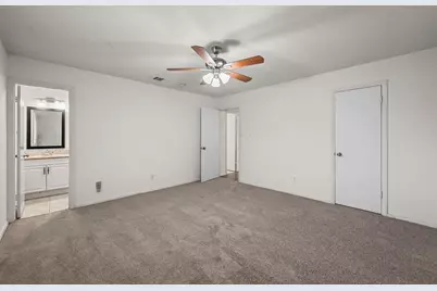 718 Roaming Road Drive, Allen, TX 75002 - Photo 17