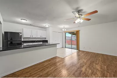 718 Roaming Road Drive, Allen, TX 75002 - Photo 3