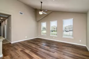 728 Fallow Dr, Venus, TX 76084 - Photo 3