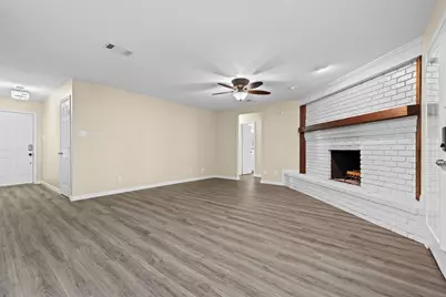 839 Yellowstone Drive, Grapevine, TX 76051 - Photo 7