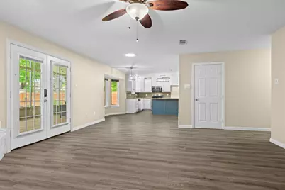 839 Yellowstone Drive, Grapevine, TX 76051 - Photo 5