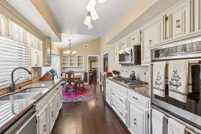 2520 Flagstone Drive, Plano, TX 75075 - Photo 11