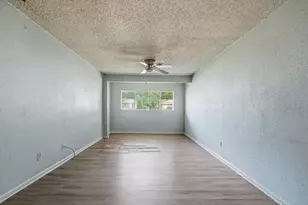 7917 Woodshire Dr, Dallas, TX 75232 - Photo 7