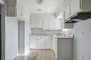 7917 Woodshire Dr, Dallas, TX 75232 - Photo 3
