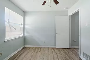 7917 Woodshire Dr, Dallas, TX 75232 - Photo 9