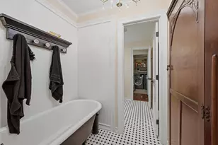 301 Kiowa Dr E, Lake Kiowa, TX 76240 - Photo 21