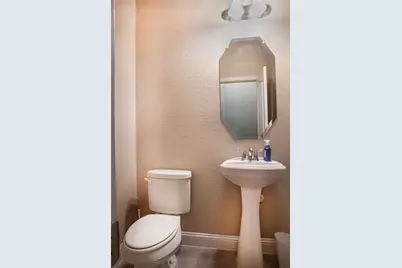 2556 Jackson Drive, Lewisville, TX 75067 - Photo 19