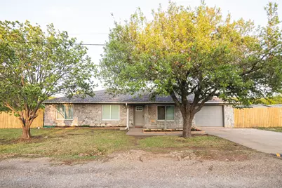 601 N Rosenstein Street, Bells, TX 75414 - Photo 1