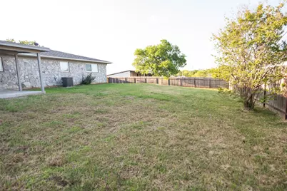 601 N Rosenstein Street, Bells, TX 75414 - Photo 23