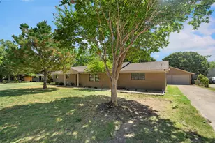 615 Stonecrest Rd, Argyle, TX 76226 - Photo 1