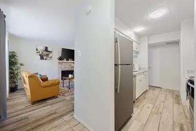 5881 Preston View Boulevard #215, Dallas, TX 75240 - Photo 31