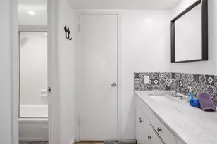 5881 Preston View Blvd, Dallas, TX 75240 - Photo 21