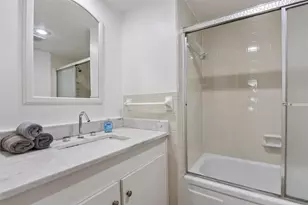 5881 Preston View Blvd, Dallas, TX 75240 - Photo 21
