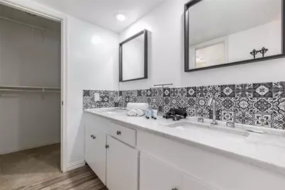 5881 Preston View Boulevard #215, Dallas, TX 75240 - Photo 19