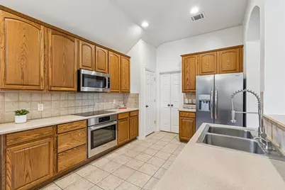 1616 Ponderosa Drive, Allen, TX 75002 - Photo 9