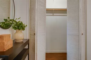 716 S Rosemont Ave, Dallas, TX 75208 - Photo 17