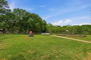 8076 County Rd 1202, Cleburne, TX 76031 - Photo 33