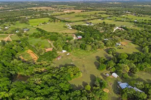 8076 County Rd 1202, Cleburne, TX 76031 - Photo 39