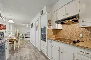 1008 Sherwood Dr, Bedford, TX 76022 - Photo 15