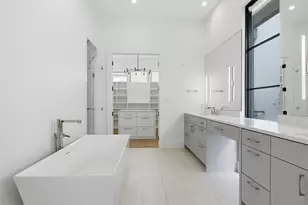 9855 Kingsway Ave, Dallas, TX 75230 - Photo 7