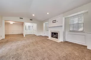 6049 Hillcrest Ave, University Park, TX 75205 - Photo 21