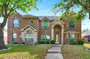 720 Paint Creek Rd, Murphy, TX 75094 - Photo 1