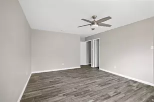 4904 Watkins Dr, The Colony, TX 75056 - Photo 9