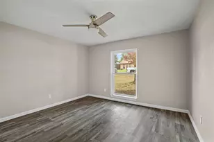 4904 Watkins Dr, The Colony, TX 75056 - Photo 11