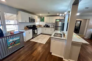 715 North Ave, Whitesboro, TX 76273 - Photo 13