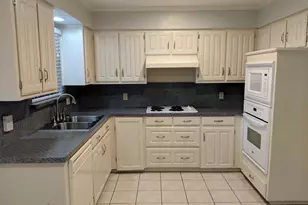 2705 Cummings Dr, Bedford, TX 76021 - Photo 7